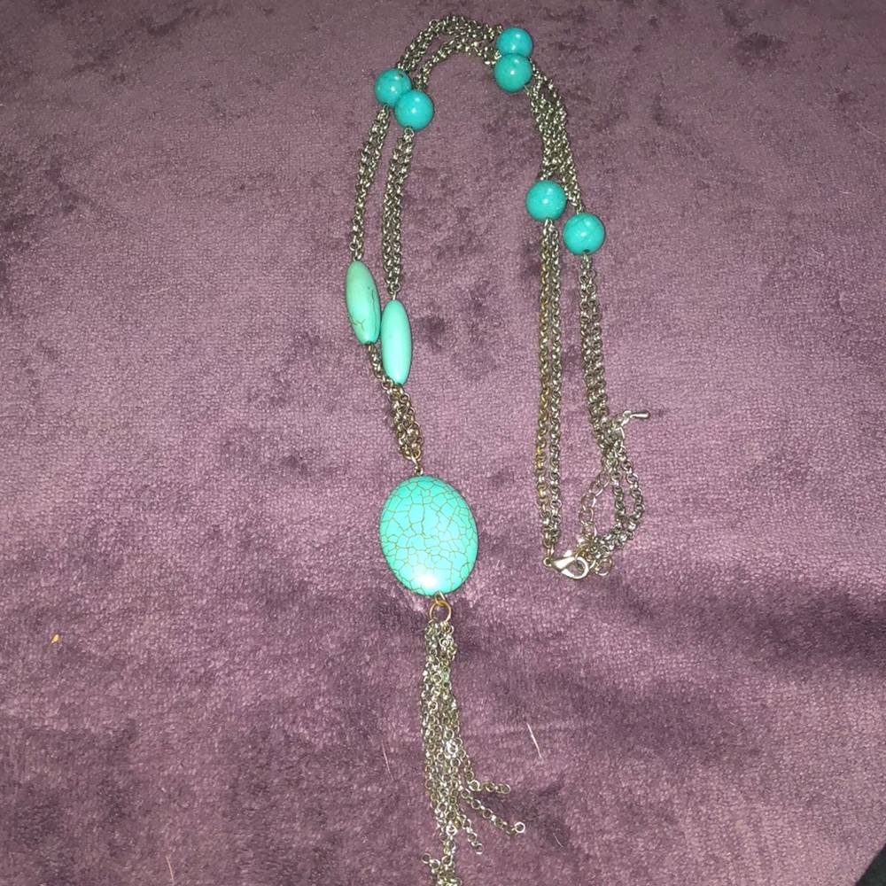 Statement necklace